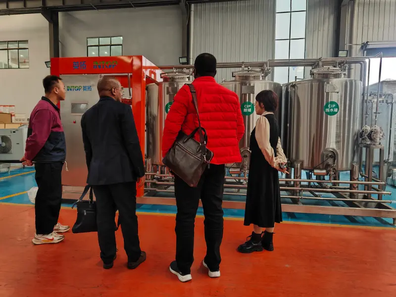 INTOP sėkmingai įkuria išgryninto vandens gėrimų gamybos liniją Tanzanijoje